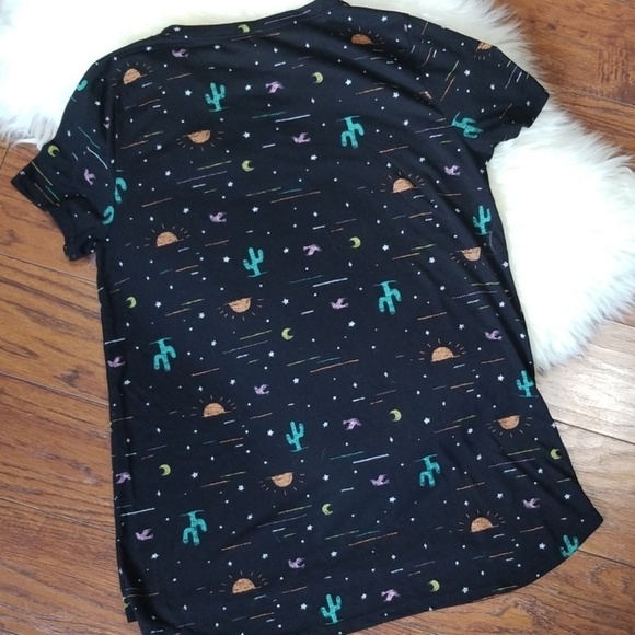 Modern Lux Desert Tee - Picture 2 of 5